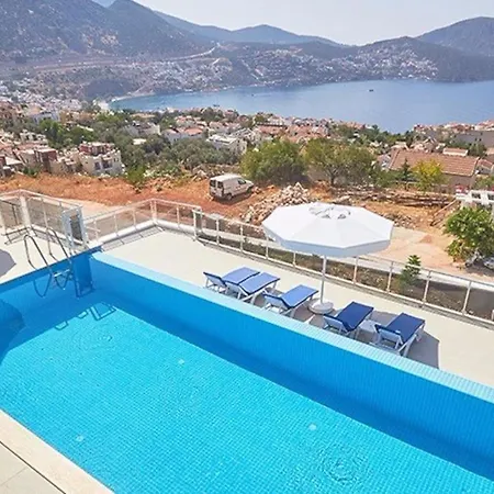 Hotel Mehtap / Kalkan Merkez 3*