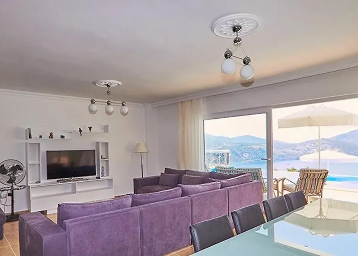 Mehtap / Kalkan Merkez